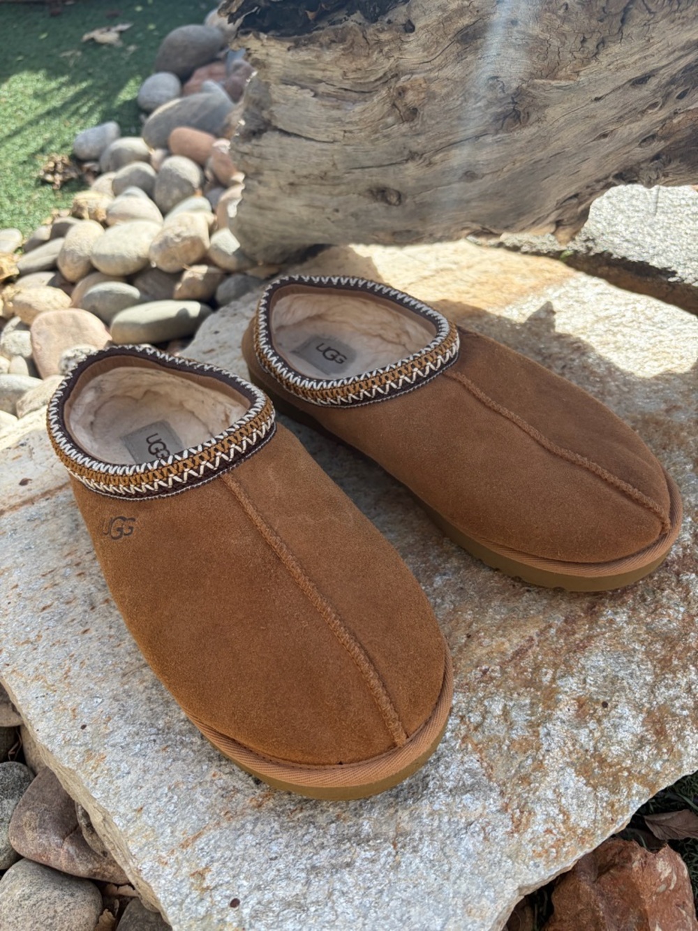 UGG Tasman Slippers Men's 9 Chestnut Suede Shearling Lined Slip On 5950